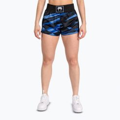 Spodenki treningowe damskie Venum Abyss Muay Thai. Niebieskie szorty damskie Under Armour, bez wzorów, z materiału, biznesowe. Za 159.99 zł.