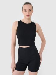 4F Crop top dzianinowy damski - czarny S. Czarne topy damskie 4f, s, bez wzorów, z bawełny, bez kołnierzyka. W wyprzedaży za 29.99 zł.