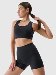 4F Szorty sportowe w kolorze czarnym rozmiar: L. Czarne spodenki sportowe damskie 4f, l, z materiału, outdoorowe. Za 78.66 zł.