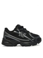 New Balance Sneakersy IZ740BM Czarny. Czarne buty sportowe chłopięce New Balance, bez wzorów, z materiału, bez zapięcia. Za 269.99 zł.