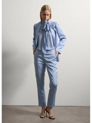 STEFANEL Spodnie w kolorze błękitnym rozmiar: 38. Niebieskie spodnie materiałowe damskie Stefanel, bez wzorów, z materiału. Za 260.99 zł.