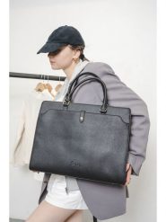 Christian Laurier Skórzana aktówka "Nya" w kolorze czarnym - 42 x 32 x 14 cm rozmiar: onesize. Czarne aktówki damskie Christian Laurier, z materiału. Za 436.14 zł.