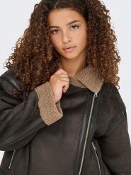 ONLY Kurtka "LIFE BOND OVERSIZJACKET" w kolorze brązowym ze skóry syntetycznej rozmiar: XL. Brązowe kurtki damskie Only, xl, bez wzorów, ze skóry, bez kaptura. Za 217.99 zł.