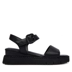 Sandały Tamaris. Czarne sandały damskie Tamaris, bez wzorów, bez obcasa, na koturnie. Za 369.99 zł.