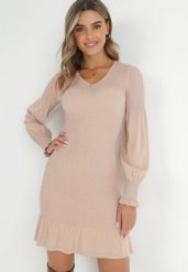 Beżowa Sukienka Dopasowana z Marszczoną Gumką i Falbanką Kima. Brązowe sukienki damskie Born2be, na co dzień, m, bez wzorów, z jeansu, eleganckie, bez kołnierzyka, bez ramiączek, mini, dopasowane. W wyprzedaży za 151.99 zł.