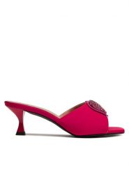 LOVE MOSCHINO Klapki JA28045G0IJO0604 Różowy. Czerwone klapki damskie Love Moschino, bez wzorów, ze skóry, bez obcasa. Za 779.99 zł.