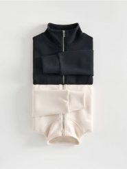 Rozpinana bluza z modalem - czarny. Czarne bluzy bez kaptura damskie Reserved, l, z dzianiny. Za 119.99 zł.