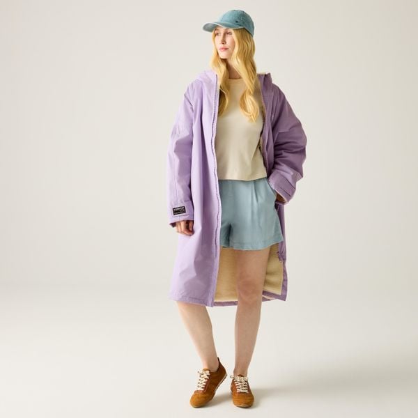 Wodoodporny szlafrok do przewijania dla dorosłych unisex. Niebieskie szlafroki damskie Regatta, m, bez wzorów, z polaru. Za 389.75 zł.