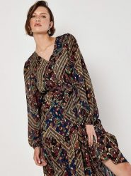 Apricot Sukienka w kolorze granatowo-beżowo-czarnym rozmiar: S. Brązowe sukienki damskie Apricot, s, bez wzorów, z tkaniny, bez kołnierzyka, bez ramiączek, maxi. Za 109.00 zł.