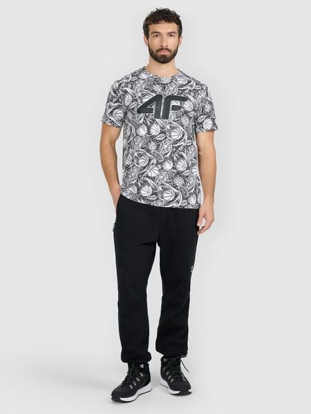 4F Spodnie dresowe joggery męskie - czarne XL. Czarne spodnie dresowe męskie 4f, bez wzorów, z dresówki. Za 189.99 zł.