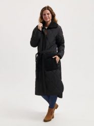 TRAVELIN' Płaszcz przejściowy w kolorze czarnym rozmiar: 3XL. Czarne płaszcze damskie Travelin', xl, bez wzorów, z tkaniny. Za 434.99 zł.