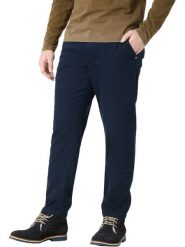 Timezone Spodnie w kolorze granatowym rozmiar: W32/L34. Niebieskie spodnie materiałowe męskie Timezone, bez wzorów, z materiału. Za 165.71 zł.