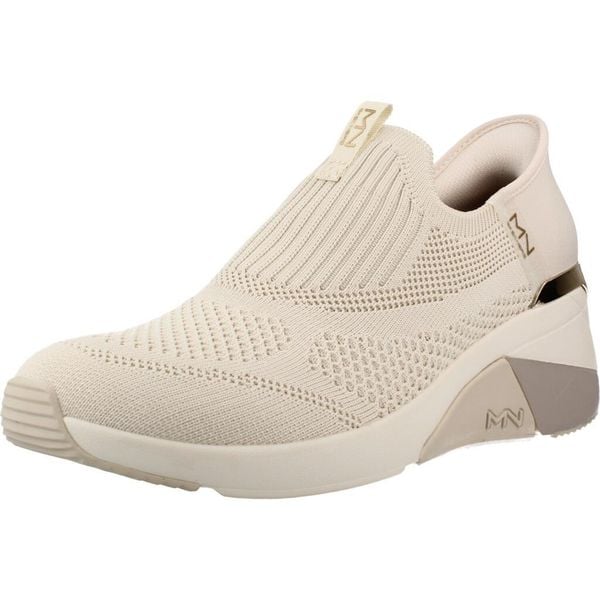 Buty SKECHERS 177667S Biały. Białe obuwie treningowe damskie Skechers, na fitness i siłownię. Za 217.99 zł.