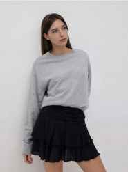 Spódnico-szorty z lyocellem - czarny. Czarne szorty damskie Reserved, bez wzorów, z lyocellu. Za 99.99 zł.