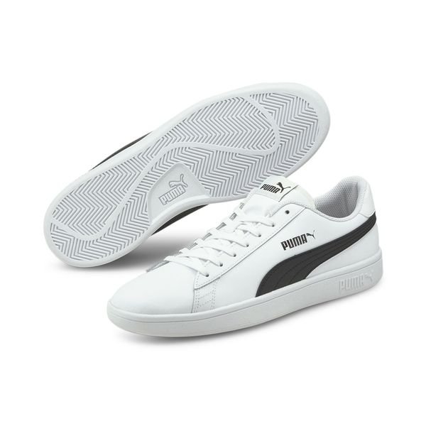 Męskie Skórzane Buty Treningowe Smash V2. Białe buty fitness męskie Puma, trekkingowe. Za 159.00 zł.
