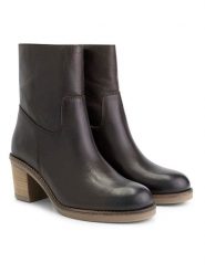 TRAVELIN' Skórzane botki "Meneac" w kolorze brązowym rozmiar: 41. Brązowe botki damskie Travelin', eleganckie, bez obcasa, na obcasie, bez zapięcia. Za 226.24 zł.