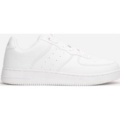 Białe Buty Sportowe Sagenis. Białe buty sportowe na co dzień męskie Born2be, bez zapięcia. Za 54.99 zł.