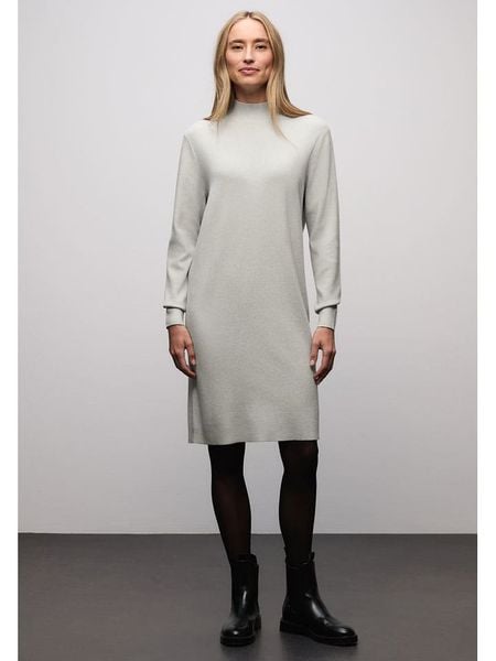 Street One Sukienka w kolorze jasnoszarym rozmiar: 40. Szare sukienki damskie Street One, na co dzień, bez wzorów, street, bez kołnierzyka, bez ramiączek, midi, proste. Za 148.26 zł.