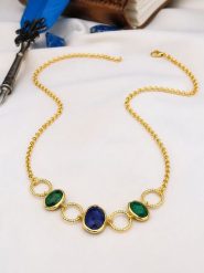Pierres de Jade Pozłacany naszyjnik z elementami ozdobnymi - dł. 45 cm rozmiar: onesize. Niebieskie naszyjniki damskie Pierres de Jade, pozłacane. Za 110.55 zł.