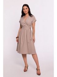 Be Wear Sukienka w kolorze beżowym rozmiar: L. Brązowe sukienki damskie Be Wear, l, bez wzorów, bez kołnierzyka, bez ramiączek, midi, rozkloszowane. Za 162.87 zł.