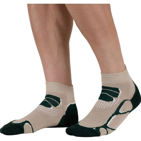 Skarpetki Monnet Extra Light. Brązowe skarpetki damskie MONNET, bez wzorów. Za 184.00 zł.