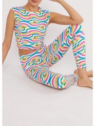Blutsgeschwister Legginsy sportowe "Ohmm Legshappy" ze wzorem rozmiar: M. Legginsy damskie Blutsgeschwister, m, bez wzorów, z materiału. Za 149.31 zł.