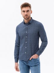 Bawełniana koszula męska z mikro printem paisley REGULAR FIT - granatowa V2. Niebieskie koszule męskie Ombre Clothing, m, bez wzorów, z bawełny, bez kołnierzyka, bez ramiączek. W wyprzedaży za 97.49 zł.
