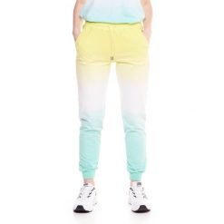 Spodnie dresowe z sznurek regulacyjny na co dzień. Żółte spodnie dresowe damskie LEONE 1947 APPAREL, bez wzorów, z bawełny. Za 164.19 zł.