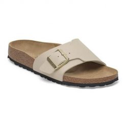 Klapki damskie Birkenstock Catalina Bs. Brązowe klapki damskie Birkenstock, bez wzorów, z materiału, bez obcasa. Za 514.00 zł.