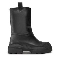 Botki Furla. Czarne botki damskie Furla, bez obcasa, na płaskiej podeszwie, bez zapięcia. Za 1,209.00 zł.