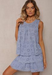 Jasnoniebieska Ażurowa Bluzka Top z Bawełny Bez Rękawów Aalnea. Niebieskie topy damskie Renee, l, w ażurowe wzory, z bawełny, bez kołnierzyka. Za 39.99 zł.