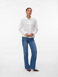 Vero Moda Koszula w kolorze białym rozmiar: M. Białe koszule damskie Vero Moda, m, bez wzorów, z wiskozy, klasyczne, bez kołnierzyka, bez ramiączek. Za 88.02 zł.