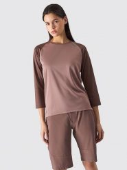 4F Koszulka sportowa w kolorze jasnoróżowym rozmiar: S. Różowe bluzki sportowe damskie 4f, s, bez wzorów, z materiału, bez ramiączek. Za 57.20 zł.