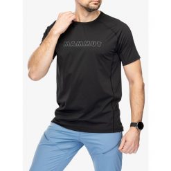 Koszulka szybkoschnąca meska Mammut Selun FL Logo T-Shirt. Czarne t-shirty męskie Mammut, bez wzorów, bez kołnierzyka. Za 288.40 zł.