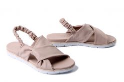 PIAZZA 910222-08 beige, sandały damskie. Brązowe sandały damskie Piazza, bez wzorów, z gumy, bez obcasa, na płaskiej podeszwie. Za 209.93 zł.
