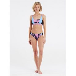 Bikini damskie Protest Prtandman bikini. Czarne bikini damskie Protest, bez wzorów. W wyprzedaży za 145.00 zł.