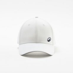 CZAPKA SPORTOWA Z DASZKIEM tenis TC 900 ROZMIAR 56. Białe czapki męskie KUIKMA, bez wzorów, z materiału. Za 39.99 zł.