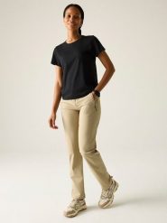 Regatta Spodnie funkcyjne "Travel Light II Packaway" w kolorze khaki rozmiar: 38. Brązowe spodnie dresowe damskie Regatta, bez wzorów, z materiału. Za 154.79 zł.