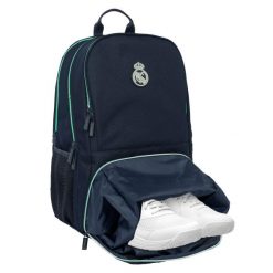 Plecak szkolny REAL MADRID Poliester 600D. Plecaki damskie Real Madrid, bez wzorów, z poliesteru. Za 336.00 zł.