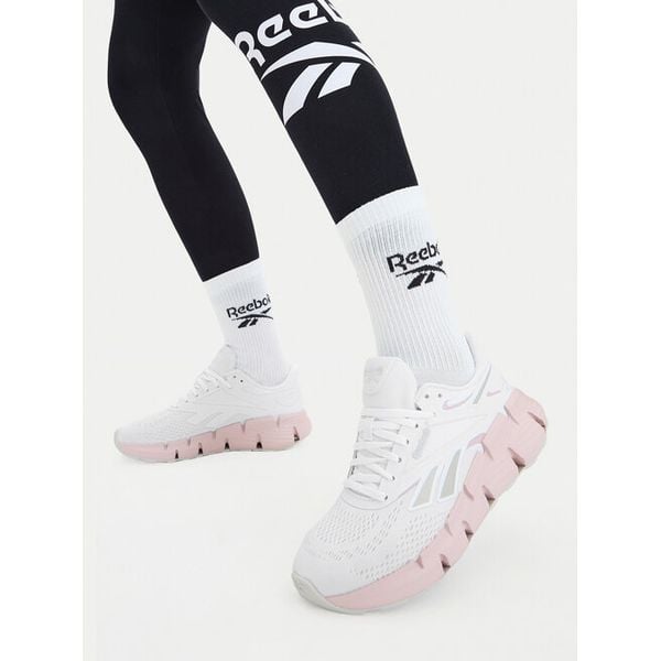 Buty do biegania Reebok. Białe obuwie do biegania damskie Reebok. Za 332.99 zł.