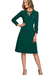 Stylove Sukienka w kolorze zielonym rozmiar: M. Zielone sukienki damskie Stylove, m, bez wzorów, bez kołnierzyka, bez ramiączek, midi, rozkloszowane. Za 207.39 zł.