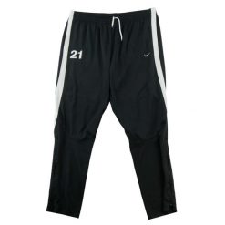 Spodnie dresowe męskie Dri-FIT Academy 21 czarne. Czarne spodnie sportowe męskie Nike, z dresówki. Za 143.46 zł.