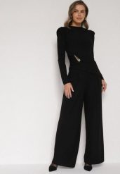 Czarny Elegancki Komplet Szerokie Spodnie i Bluzka z Usztywnianymi Ramionami Sewesta. Czarne spodnie materiałowe damskie Born2be, bez wzorów, eleganckie. Za 169.99 zł.