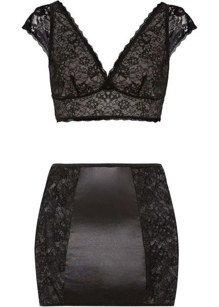 Biustonosz bustier + spódniczka (2 części). Czarne biustonosze bonprix, bez wzorów, z koronki. Za 119.99 zł.