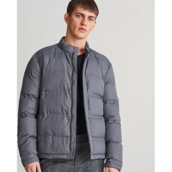 Pikowana kurtka ze stójką - Jasny szar. Kurtki damskie Reserved, l, bez wzorów, bez kaptura. Za 79.99 zł.