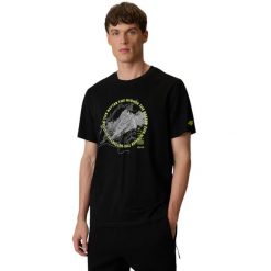 Koszulka męska 4F - bawełniany T-shirt, regular fit. Czarne t-shirty męskie 4f, l, bez wzorów, z bawełny, bez kołnierzyka. Za 59.99 zł.