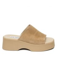 Steve Madden Skórzane klapki w kolorze beżowym rozmiar: 41. Brązowe klapki damskie Steve Madden, bez wzorów, bez obcasa, na platformie. Za 223.46 zł.