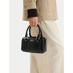 Torebka MEXX. Czarne torebki klasyczne damskie Mexx, bez wzorów, bez dodatków. Za 159.99 zł.