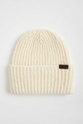 Czapka damska wełniana Warren MM. Czapki zimowe damskie MM, z wełny. Za 399.00 zł.