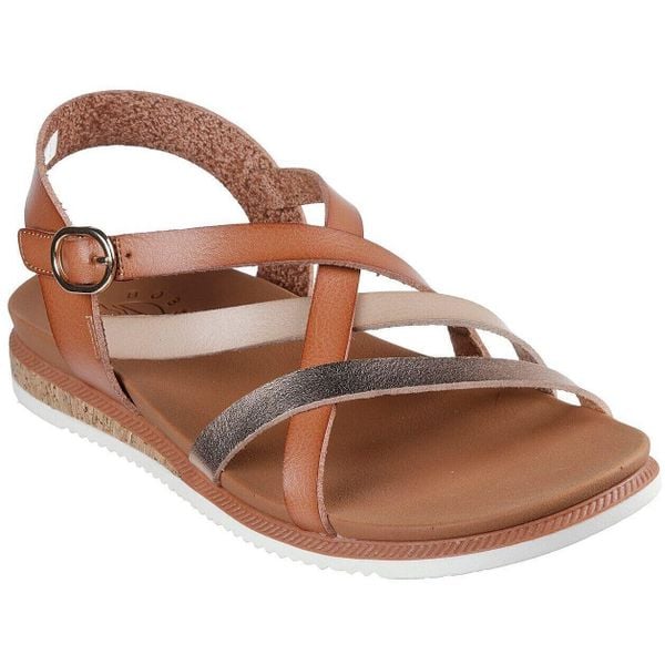 Sandały damskie Skechers Desert Kiss Low Pe. Brązowe sandały damskie Skechers, bez wzorów, z syntetyku, bez obcasa. Za 390.00 zł.